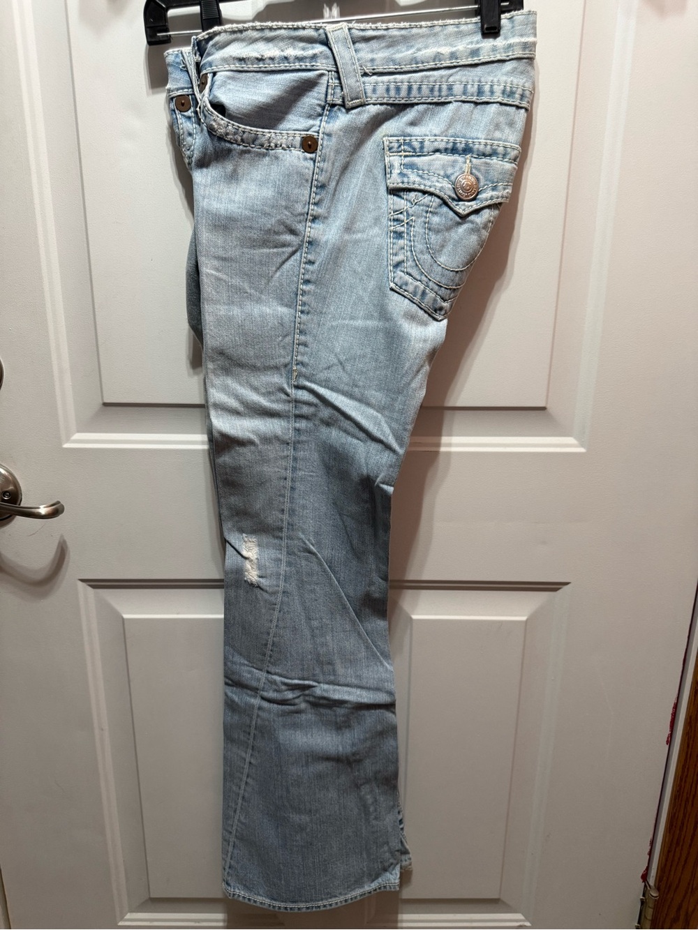 True Religion Joey Big T Light Blue Denim Jeans with Twisted Leg Seam 29L